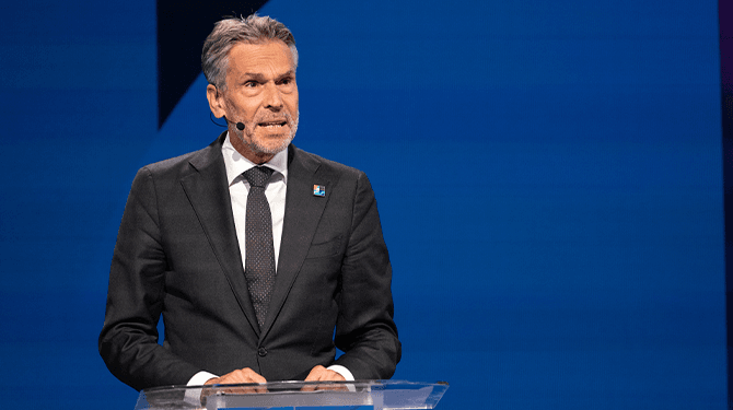 Schoof mailt NAVO wanneer hij kan beginnen