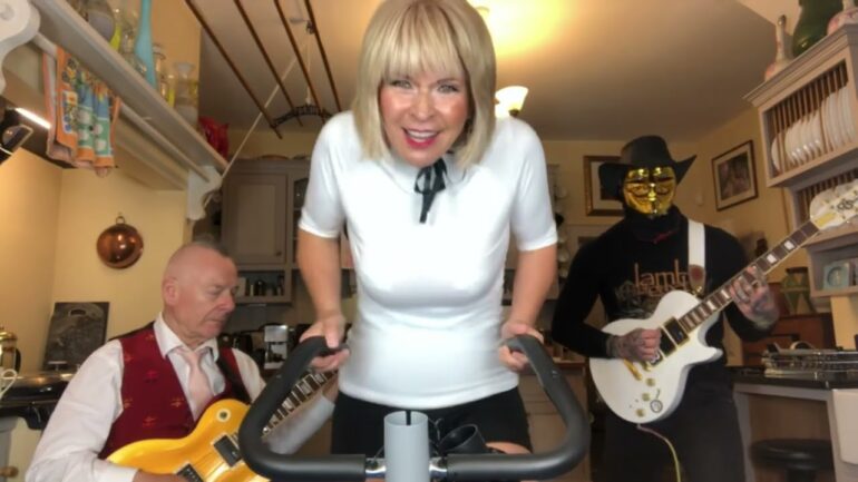 Toyah & Robert’s Sunday Lunch – Born To Be Wild