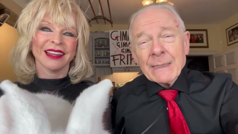 Toyah & Robert – Upbeat Moments