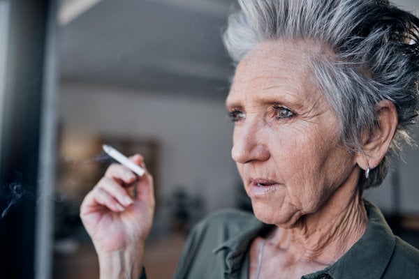 Petra (55) uit Tilburg overleefde vier jaar van de Oekraïense oorlog: “Je moet toch door”