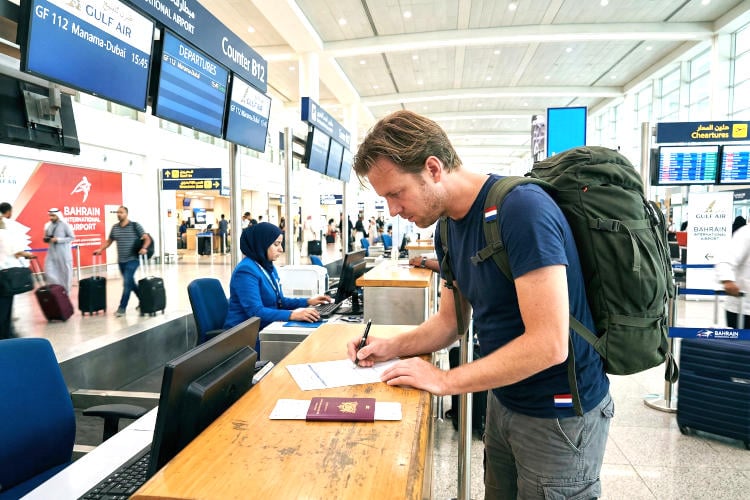 Gestrande Nederlanders dankbaar voor crisiscontactformulier: “Formulier invullen stelt enorm gerust”