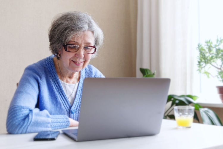 Defensie zoekt piloten voor nieuwe drone-eenheid: “Twee dagen per week thuis vechten behoort tot de mogelijkheden”