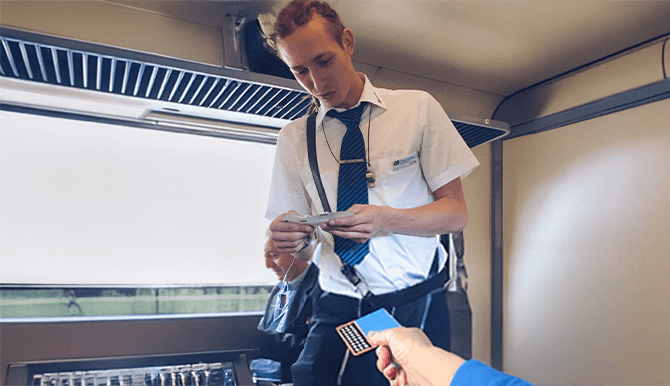 Filosofische conducteur vraagt reizigers te denken over wat ‘persoonlijk bezit’ voor hen betekent