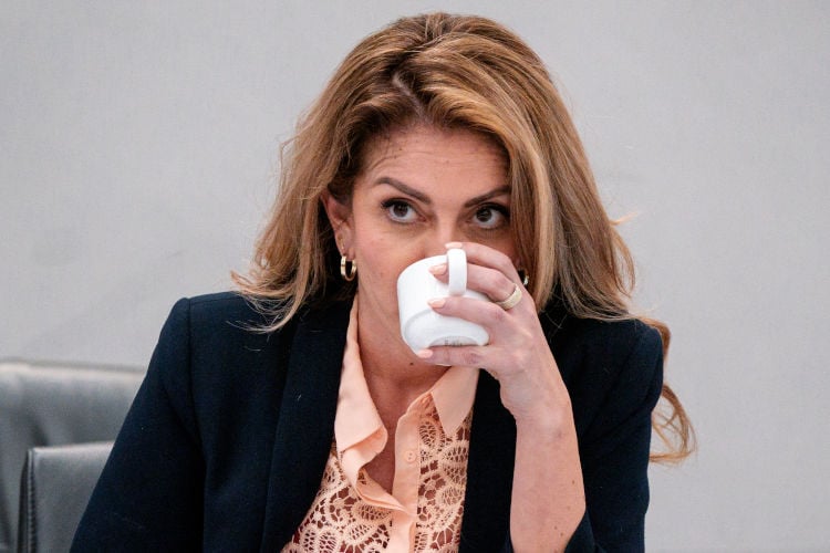 Minister niet bang voor Derde Wereldoorlog: “Nederland hoort niet eens bij de Derde Wereld”