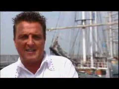 Mick Harren – Sweet Caroline – www.bmebookings.nl