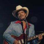 Recensieoverzicht The Romantic van Bruno Mars: ‘Klinkt prettig, maar voelt leeg’