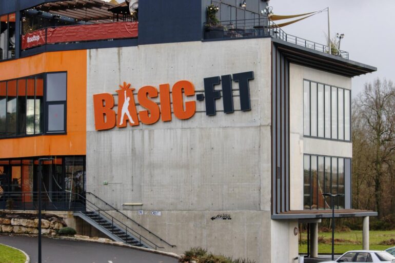 Hackers dreigen werkelijke bezoekfrequenties van Basic-Fit-leden openbaar te maken: “Chantage van het allerlaagste niveau”