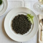 Simpel bordje kaviaar 1200 euro: Uit eten voor meeste mensen niet meer te betalen