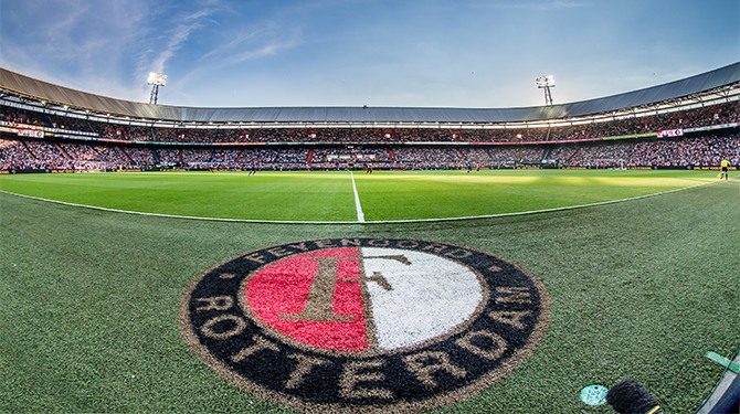 Feyenoord zoekt technisch directeur die luchtig met doodsbedreigingen kan omgaan