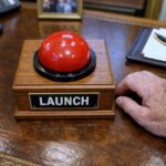 Pentagon vervangt nucleaire lanceerknop door identiek exemplaar dat enkel een luid ’toet’-geluid maakt