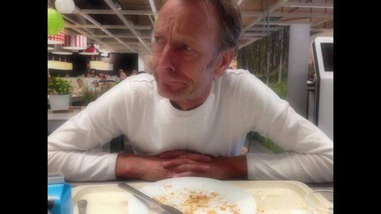 De Verborgen Telefoon – Labello Zetpil