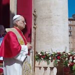 Hondsbrutale paus bedankt Nederland niet voor bloemen