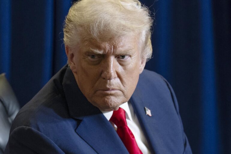 Trump wil wapenstilstand met Iran: “De echte vijand is toch Groenland”