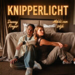 Danny Froger & Mikki van Wijk – Knipperlicht