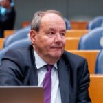 Staatssecretaris Vijlbrief ziet af van verhoging AOW-leeftijd: “Ik ben al 62”