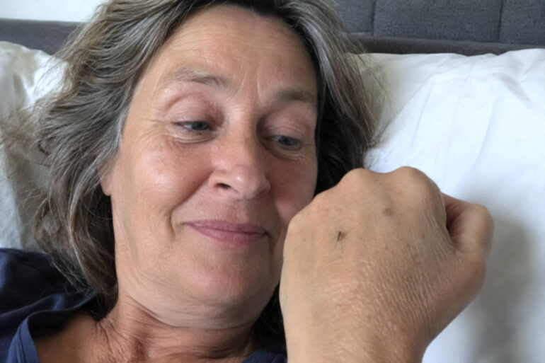 Dierenliefhebbers blij met start muggenseizoen: “Eindelijk weer een beetje gezelschap in bed”