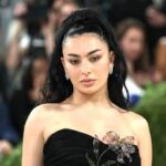 Charli xcx brengt op 24 juli zevende album uit