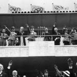 Hoe moet je wel een sportevenement positief laten afstralen op je dictatuur? We vroegen het Adolf Hitler