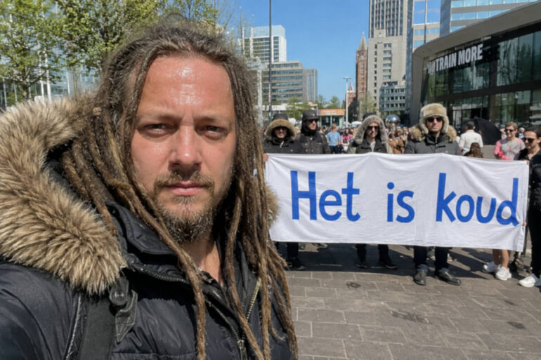Volgens actiegroep Klimaatwaarheid is het helemaal niet warm: “Doe je eigen onderzoek”