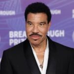 Lionel Richie wordt onwel en moet eerste concert van nieuwe tour afbreken