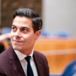 Jetten lacht nog maar 18 uur per dag. Is hij wel gelukkig?