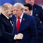 Voorzitter Spaanse voetbalbond kust Trump vol op de mond