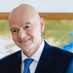 Infantino schuift aan bij onderhandelingen met Iran