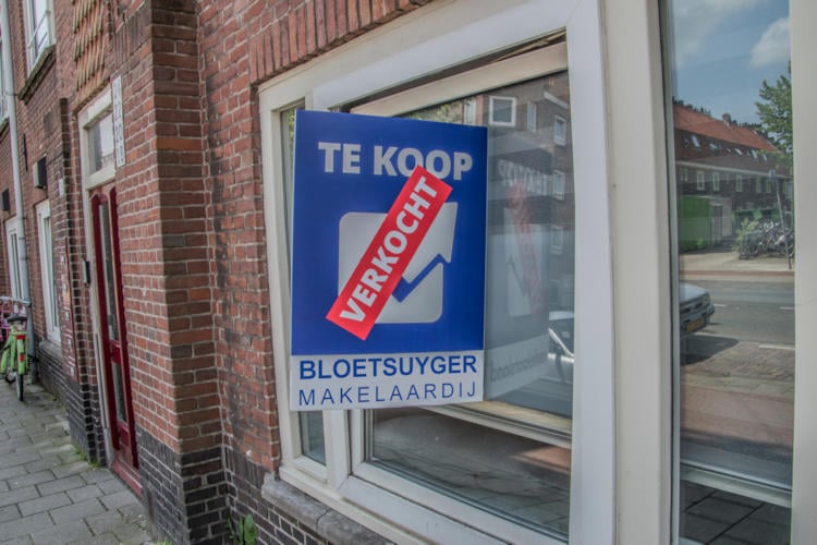Woonexpert adviseert starters: “Koop je eerste huis gewoon in 2004”