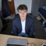 Lars (23) haalde 43.000 euro aan durfkapitaal op bij DUO: “Investeerders zien blijkbaar iets in mij”