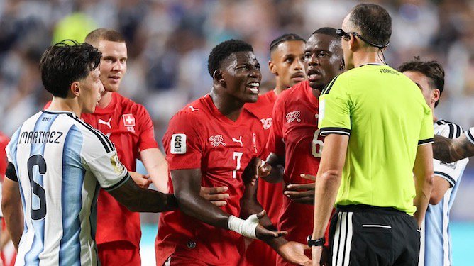 ​Embolo: ‘Dacht dat ik een Argentijn was’
