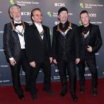 U2 brengt nieuw nummer uit en komt later dit jaar met nieuw album