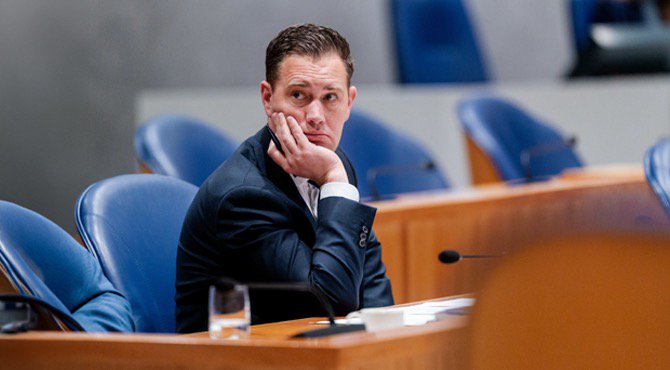 Kabinet mikt er nog steeds op dat muur wel aan de kant gaat