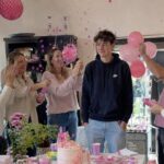 Minimumleeftijd gender reveal party: “Kind zelf de kans geven om een keuze te maken”