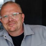 Eenzijdige media laten weer geen enkel moment zien waarop Jan Roos zijn seksuele wangedrag in toom houdt