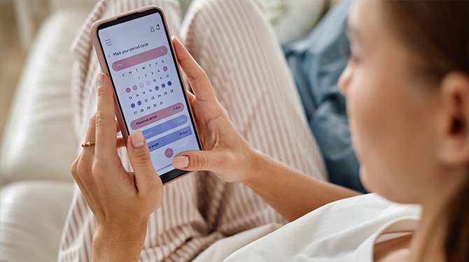 Menstruatie-app die je data verkoopt wil weten wat je bodycount is en waarom je zo’n slet bent