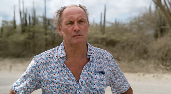RTL vindt haatreacties op Fred, die ze met man en macht als een hork afschilderen, ‘walgelijk’
