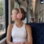 Jongeren met noise-cancelling koptelefoon voelen zich niet gehoord