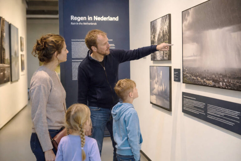 Nederlands Regenmuseum wil herinnering aan regenbuien levend houden