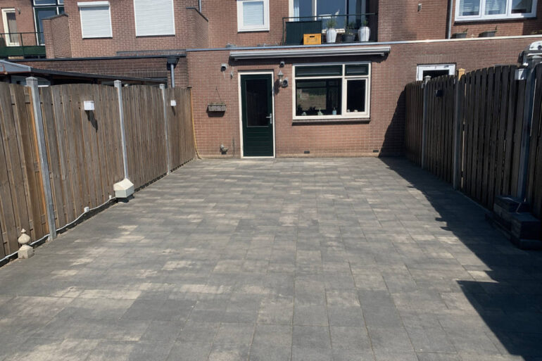 Meeste Nederlandse achtertuinen goed betegeld tegen natuurbranden