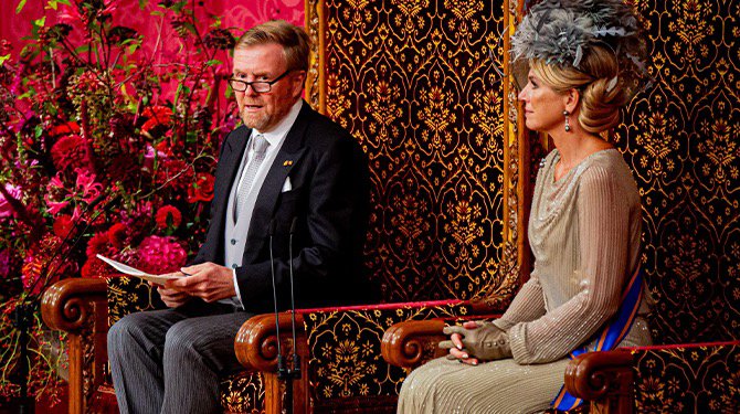 Koning doet oproep: ‘Werkweek moet weer van 4 naar 8 uur’