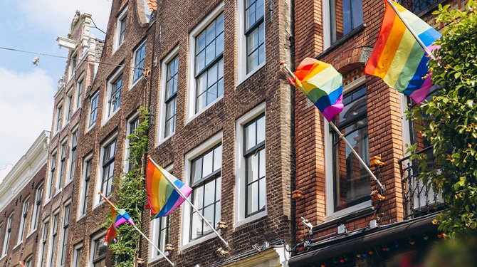 Waarom hebben lhbti’ers hun eeuwenlange vredige leventje verpest met Pride?