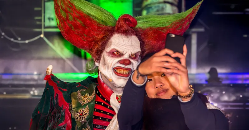 Clown met kettingzaag durft niet meer naar buiten tijdens Walibi Fright Nights