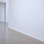 Gestolen kunstwerk ‘The Invisible Man’ na zes jaar terug in het museum